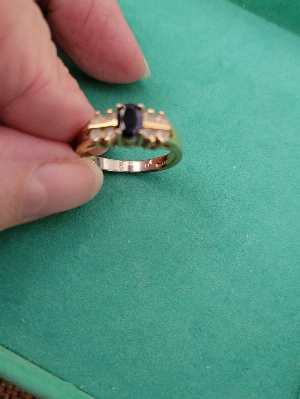 6 Size Accent Ring - Black Blue Stone